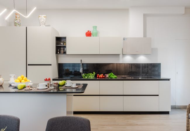 Appartamento a Lucca - Modern 3 Bedrooms Apartment with Terrace inside the Walls of Lucca Appartamento a Lucca - Modern 3 Bedrooms Apartment with Terrace inside the Walls of Lucca