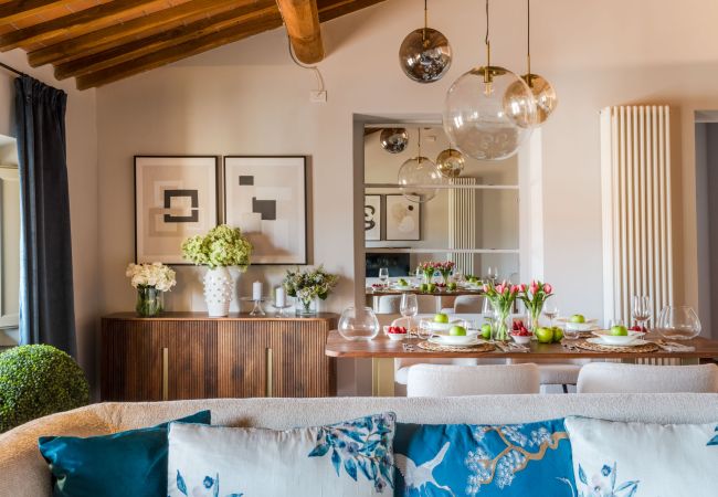 Appartamento a Lucca - De Nobili Penthouse, Luxury Apartment with Elevator inside the Walls of Lucca Appartamento a Lucca - De Nobili Penthouse, Luxury Apartment with Elevator inside the Walls of Lucca