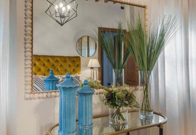 Appartamento a Lucca - Dorina Penthouse 2 bedrooms 2 bathrooms inside the Lucca Walls Appartamento a Lucca - Dorina Penthouse 2 bedrooms 2 bathrooms inside the Lucca Walls