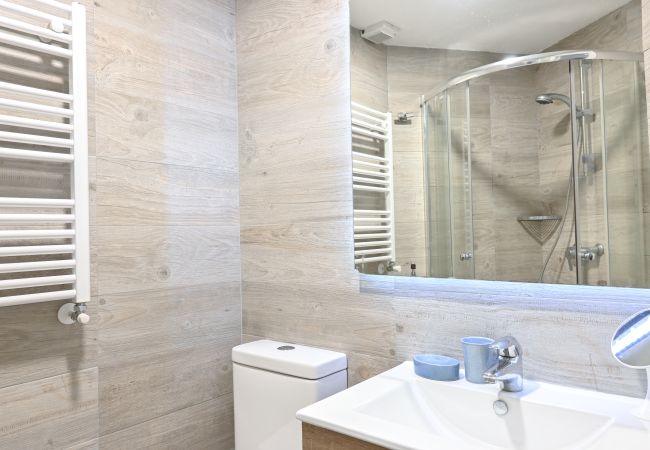 Appartamento a Madrid - Coqueto estudio con piscina en Ciudad Lineal  Appartamento a Madrid - Coqueto estudio con piscina en Ciudad Lineal