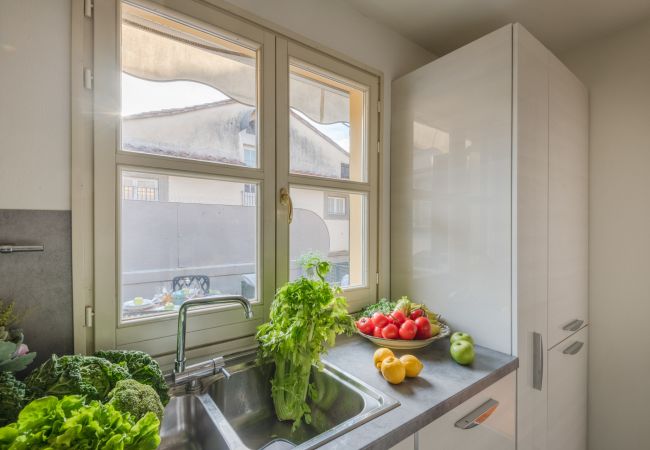 Appartamento a Lucca - Elegant Modern Apartment with Terrace in Historic Lucca Appartamento a Lucca - Elegant Modern Apartment with Terrace in Historic Lucca