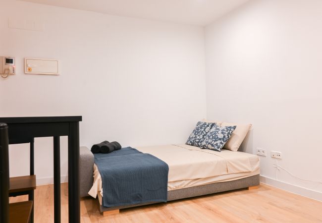 Studio a Madrid - Lindo estudio en barrio Justicia SLR16 Studio a Madrid - Lindo estudio en barrio Justicia SLR16