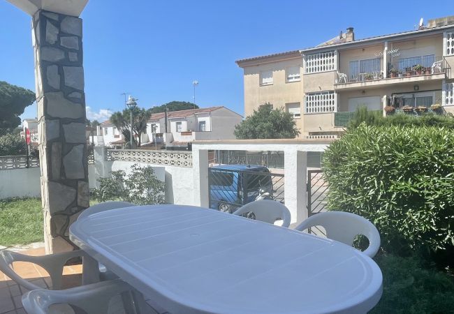 Casa a L'Escala - LA VINYA 99 Casa a L'Escala - LA VINYA 99