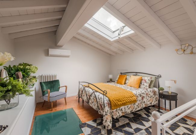 Appartamento a Lucca - Luxury Rental Penthouse in the Heart of Lucca Appartamento a Lucca - Luxury Rental Penthouse in the Heart of Lucca