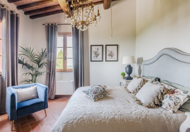 Villa a San Miniato - Villa San Miniato Corniano: Iconic 5 Bedrooms Farmhouse with Pool Villa a San Miniato - Villa San Miniato Corniano: Iconic 5 Bedrooms Farmhouse with Pool