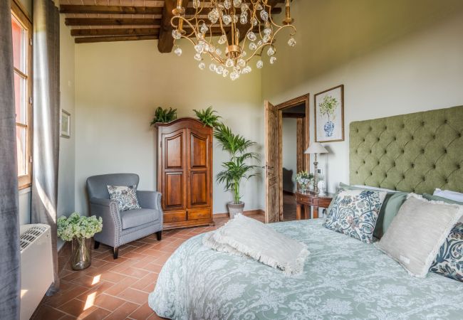 Villa a San Miniato - Villa San Miniato Corniano: Iconic 5 Bedrooms Farmhouse with Pool Villa a San Miniato - Villa San Miniato Corniano: Iconic 5 Bedrooms Farmhouse with Pool