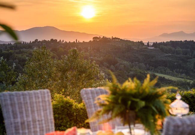 Villa a San Miniato - Villa San Miniato Corniano: Iconic 5 Bedrooms Farmhouse with Pool Villa a San Miniato - Villa San Miniato Corniano: Iconic 5 Bedrooms Farmhouse with Pool