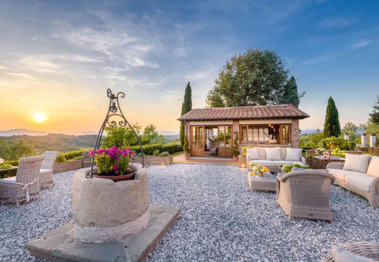 Villa a San Miniato - Villa San Miniato Corniano: Iconic 5 Bedrooms Farmhouse with Pool Villa a San Miniato - Villa San Miniato Corniano: Iconic 5 Bedrooms Farmhouse with Pool