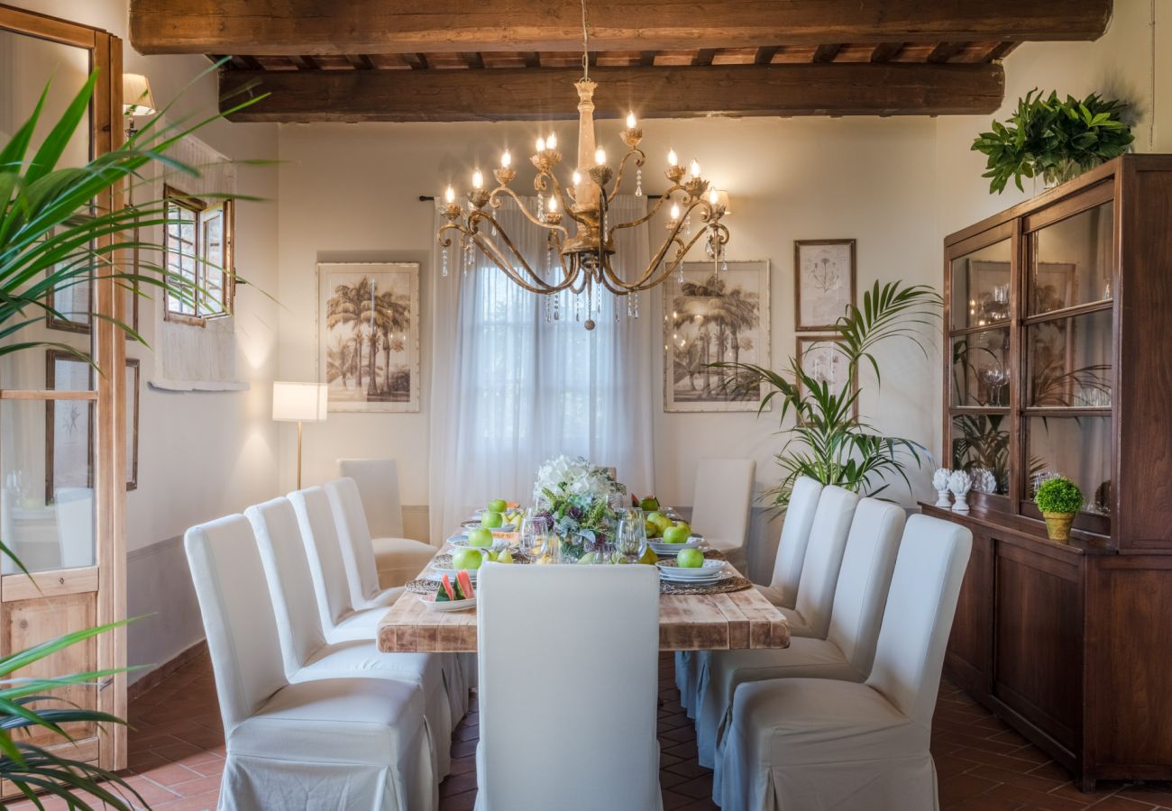 Villa a San Miniato - Villa San Miniato Corniano: Iconic 5 Bedrooms Farmhouse with Pool Villa a San Miniato - Villa San Miniato Corniano: Iconic 5 Bedrooms Farmhouse with Pool