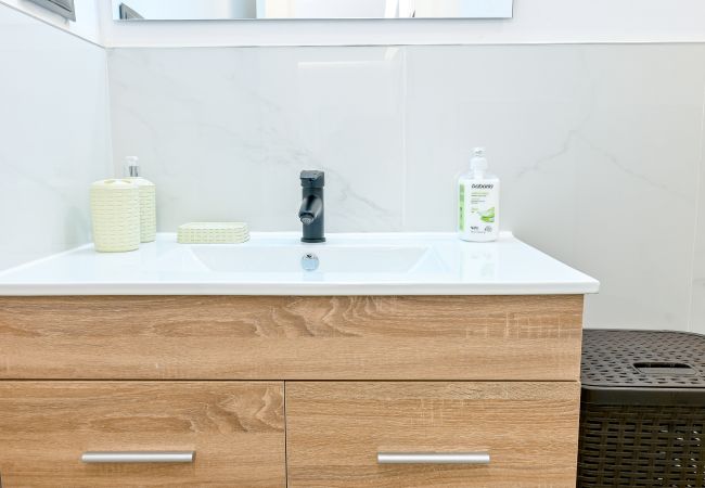 Appartamento a Madrid - Bonito apartamento de dos dormitorios en Hortaleza  Appartamento a Madrid - Bonito apartamento de dos dormitorios en Hortaleza