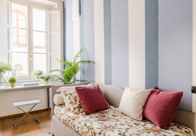 Appartamento a Lucca - Smart 2 Bedrooms Apartment close to Bus Terminal Appartamento a Lucca - Smart 2 Bedrooms Apartment close to Bus Terminal