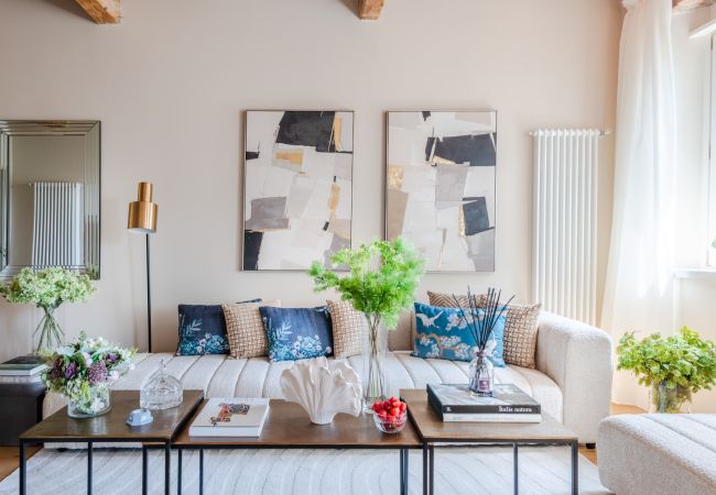 Appartamento a Lucca - Contemporary 2 Bedrooms 2 Bathrooms Apartment Appartamento a Lucca - Contemporary 2 Bedrooms 2 Bathrooms Apartment