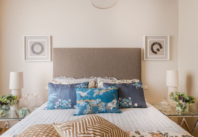 Appartamento a Lucca - Contemporary 2 Bedrooms 2 Bathrooms Apartment Appartamento a Lucca - Contemporary 2 Bedrooms 2 Bathrooms Apartment