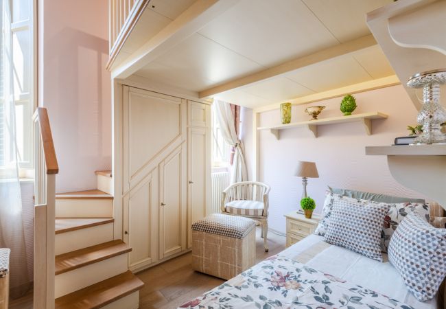 Appartamento a Lucca - Timeless Palazzo: a historic haven in the heart of Lucca Appartamento a Lucca - Timeless Palazzo: a historic haven in the heart of Lucca