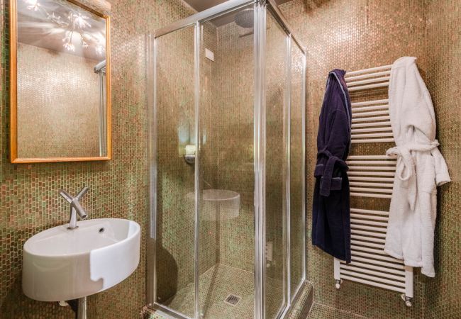 Appartamento a Lucca - Timeless Palazzo: a historic haven in the heart of Lucca Appartamento a Lucca - Timeless Palazzo: a historic haven in the heart of Lucca