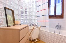 Appartamento a Madrid - Magnifica vivienda con balcones a pocos minutos del Centro de Madrid 