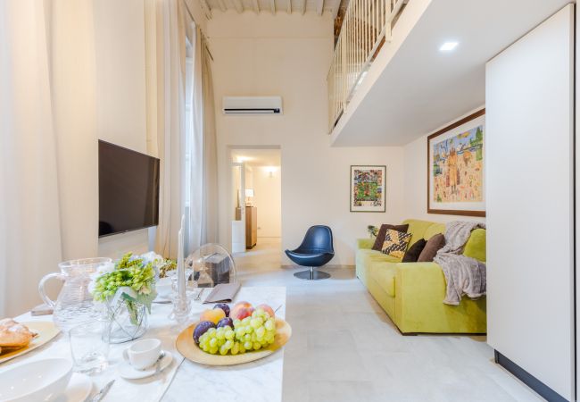Appartamento a Lucca - Contemporary Apartment with Private Outdoor in Lucca Appartamento a Lucca - Contemporary Apartment with Private Outdoor in Lucca