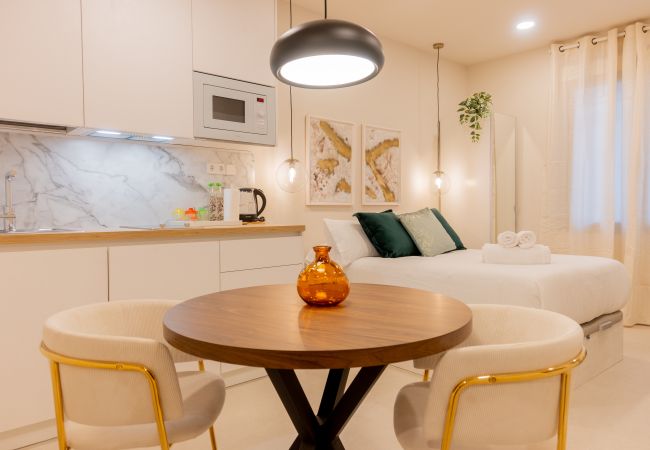  a Madrid - Liria: Un Espacio de Elegancia y Confort en el Corazón de la Ciudad