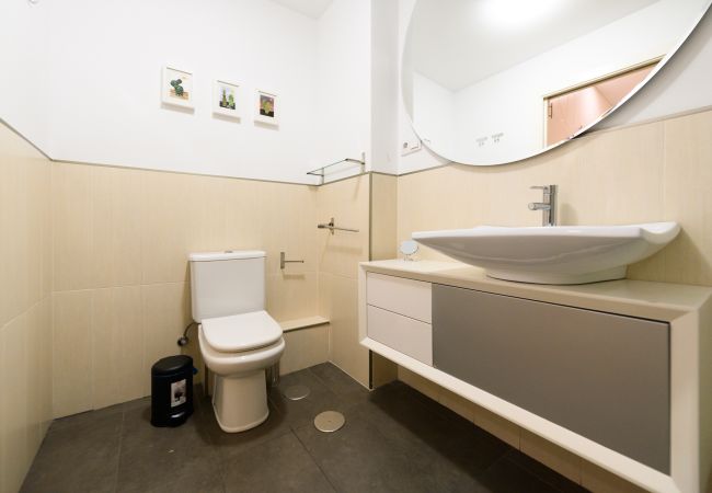 Appartamento a Madrid - Elegante vivienda de 3 habitaciones en el centro de Madrid  Appartamento a Madrid - Elegante vivienda de 3 habitaciones en el centro de Madrid