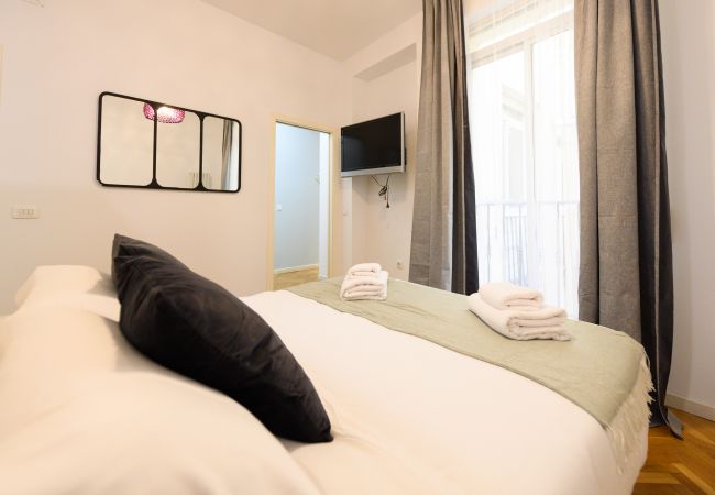 Appartamento a Madrid - Elegante vivienda de 3 habitaciones en el centro de Madrid  Appartamento a Madrid - Elegante vivienda de 3 habitaciones en el centro de Madrid