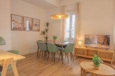 Appartamento a Madrid - Elegancia Urbana en el Corazón de Retiro