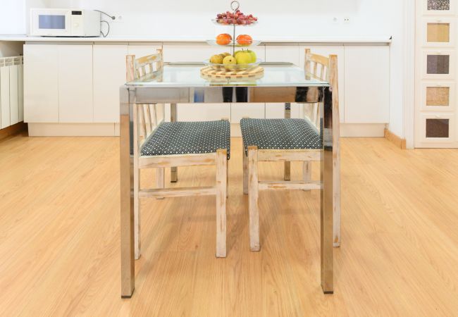 Appartamento a Madrid - Charmartin 4 Torres: 2 dormitorios ideal para familias y viajeros de negocios .Temporal Appartamento a Madrid - Charmartin 4 Torres: 2 dormitorios ideal para familias y viajeros de negocios .Temporal