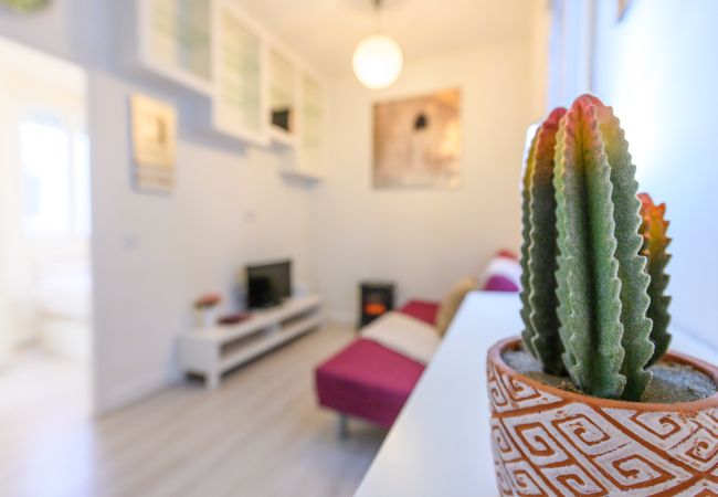 Appartamento a Madrid - Acogedor piso de 1 dormitorio a poco metros del centro de la Ciudad .Temporal Appartamento a Madrid - Acogedor piso de 1 dormitorio a poco metros del centro de la Ciudad .Temporal