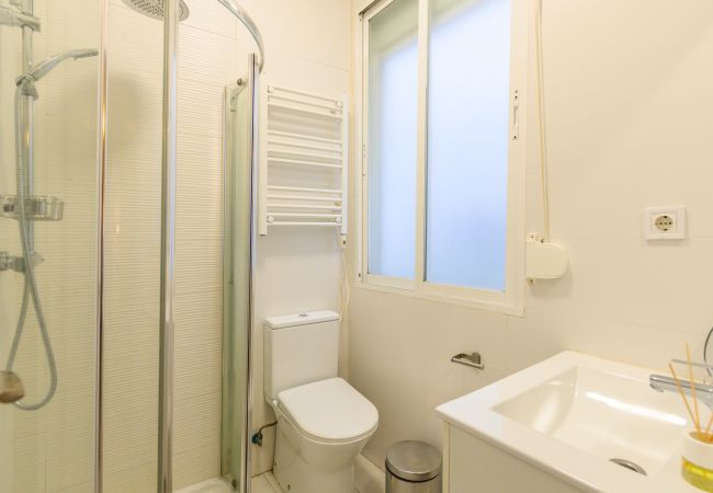 Appartamento a Madrid - Acogedor piso de 1 dormitorio a poco metros del centro de la Ciudad .Temporal Appartamento a Madrid - Acogedor piso de 1 dormitorio a poco metros del centro de la Ciudad .Temporal