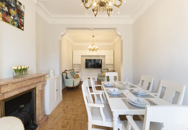 Appartamento a Madrid - Acogedor piso con balcones en el centro de Madrid , a unos pasos de la Plaza Mayor .Temporal Appartamento a Madrid - Acogedor piso con balcones en el centro de Madrid , a unos pasos de la Plaza Mayor .Temporal