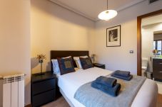 Appartamento a Madrid - Encantador piso de 1 dormitorio_ Gym _Urbanización cerrada _ Madrid