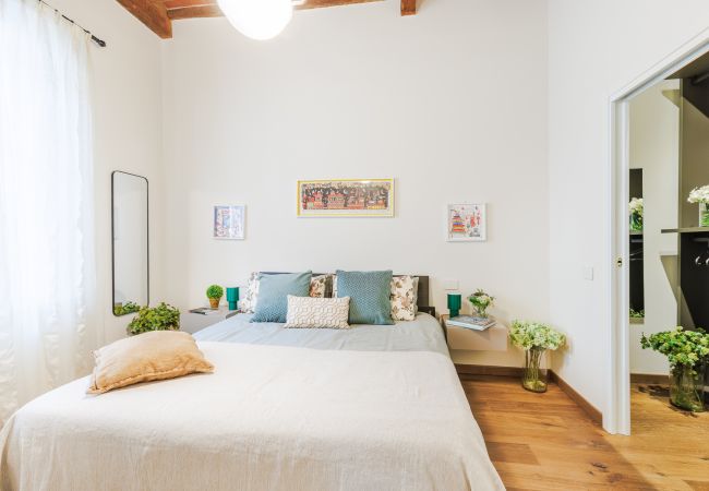 Appartamento a Lucca - Historic and Contemporary 3 Bedrooms inside Lucca Appartamento a Lucca - Historic and Contemporary 3 Bedrooms inside Lucca