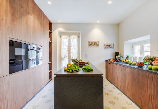 Appartamento a Lucca - Historic and Contemporary 3 Bedrooms inside Lucca Appartamento a Lucca - Historic and Contemporary 3 Bedrooms inside Lucca