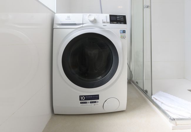 Appartamento a Madrid - Alquiler Mensual en Madrid – Piso moderno de 1 dormitorio. Temporal  Appartamento a Madrid - Alquiler Mensual en Madrid – Piso moderno de 1 dormitorio. Temporal