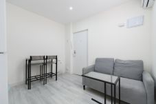 Appartamento a Madrid - Alquiler Mensual en Madrid – Piso moderno de 1 dormitorio