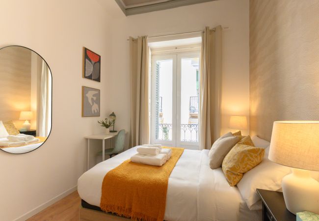 Appartamento a Madrid - Apartamento de 1 dormitorio con balcón en el corazón de Madrid.Temporal Appartamento a Madrid - Apartamento de 1 dormitorio con balcón en el corazón de Madrid.Temporal