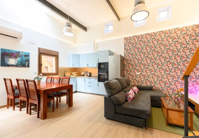  a Madrid - Dúplex Moderno con 2 Dormitorios, Cocina Equipada – Confort y Estilo