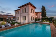 Villa a Vecchiano - Luxury Contemporary Villa with Private Pool 