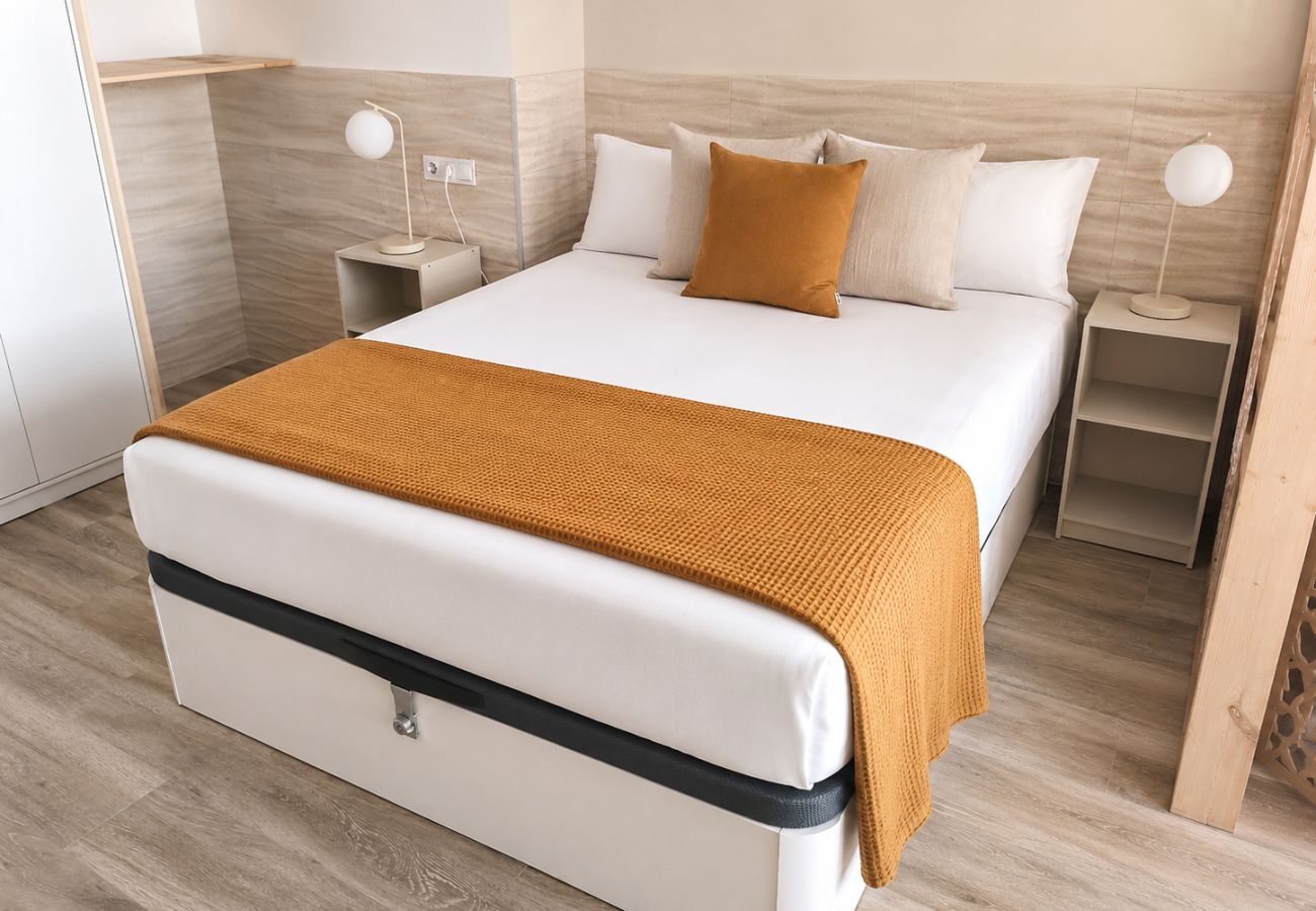 Appartamento a Valencia / València - Valencia Urban Suite X | 4 Viajeros | A/C & Wi-Fi | Cerca del Centro