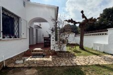 Casa a schiera a L'Escala - CASA EDNA