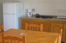 Aparthotel a Cunit - Apartamento 4/5 personas con terraza, piscina comunitaria y amplio parque