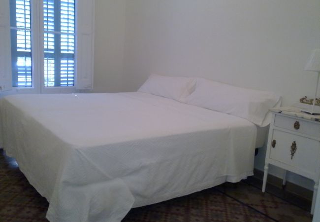 Apartment in Barcelona - EIXAMPLE PASSEIG DE GRACIA apartment Apartment in Barcelona - EIXAMPLE PASSEIG DE GRACIA apartment