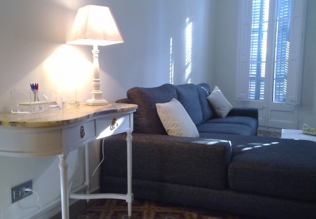 Apartment in Barcelona - EIXAMPLE PASSEIG DE GRACIA apartment Apartment in Barcelona - EIXAMPLE PASSEIG DE GRACIA apartment
