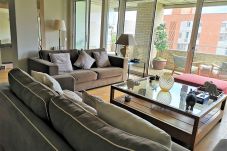Apartment in Barcelona - DELUXE VILLA OLIMPICA
