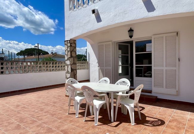 Casa em L'Escala - CASA LA VINYA 16 3D Casa em L'Escala - CASA LA VINYA 16 3D