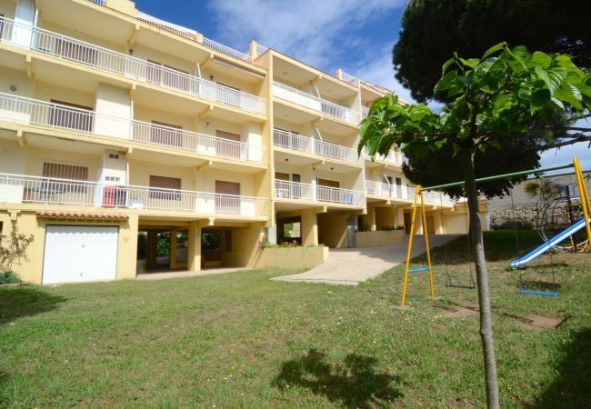 Apartamento em L'Escala - APARTAMENTO RIELLS DE MAR A6 1D