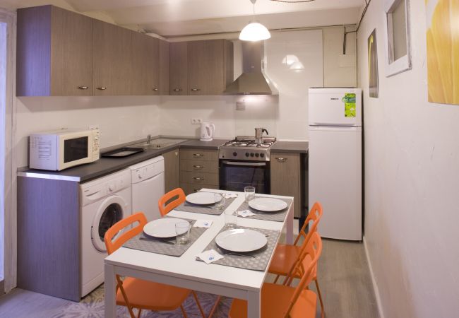 Apartamento em Barcelona - Parallel Centric Flat,Terrace,WiFi-2-Dormitorios Apartamento em Barcelona - Parallel Centric Flat,Terrace,WiFi-2-Dormitorios