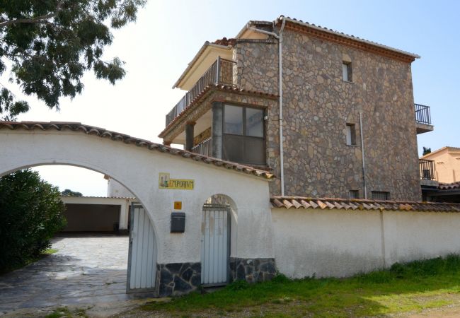 Apartamento em L'Escala - APARTAMENTO EMPORIUM AC. 2D Apartamento em L'Escala - APARTAMENTO EMPORIUM AC. 2D