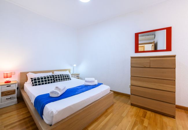 Apartamento em Madrid - Ático MADRID Downtown Museo Reina Sofía-Atocha (DF21) Apartamento em Madrid - Ático MADRID Downtown Museo Reina Sofía-Atocha (DF21)