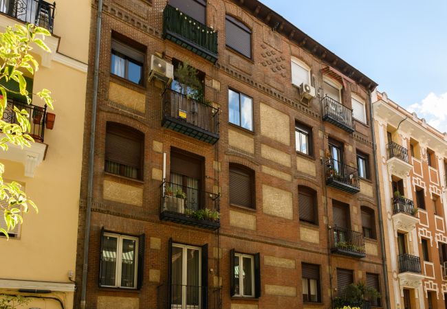 Apartamento em Madrid - Ático MADRID Downtown Museo Reina Sofía-Atocha (DF21) Apartamento em Madrid - Ático MADRID Downtown Museo Reina Sofía-Atocha (DF21)