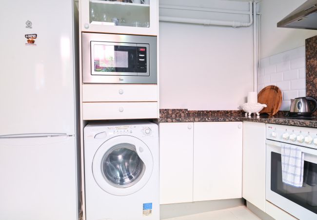 Apartamento em Madrid - GARDEN House Downtown MADRID CENTRO-IFEMA-AEROPUERTO. 2 ROOMS 6 PAX GARDEN Apartamento em Madrid - GARDEN House Downtown MADRID CENTRO-IFEMA-AEROPUERTO. 2 ROOMS 6 PAX GARDEN